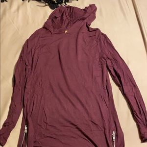 Maroon tunic with hoodie and zipper sides